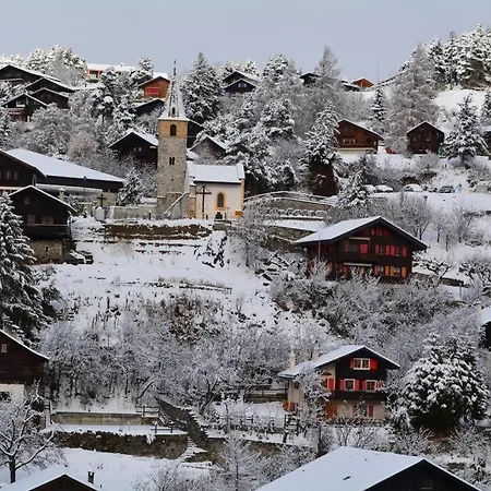 Chalet Magnifique D'epoque Vercorin